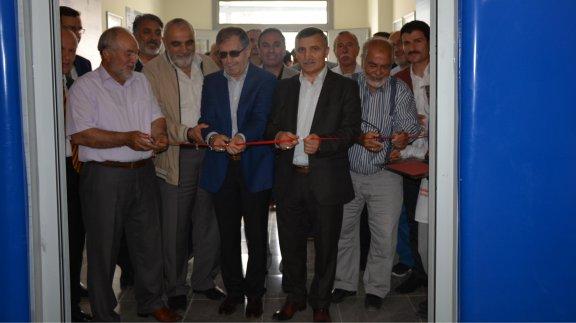 Yunus Emre İmam Hatip Ortaokulunda Tübitak 4006 Bilim Fuarının Açılışı Yapıldı