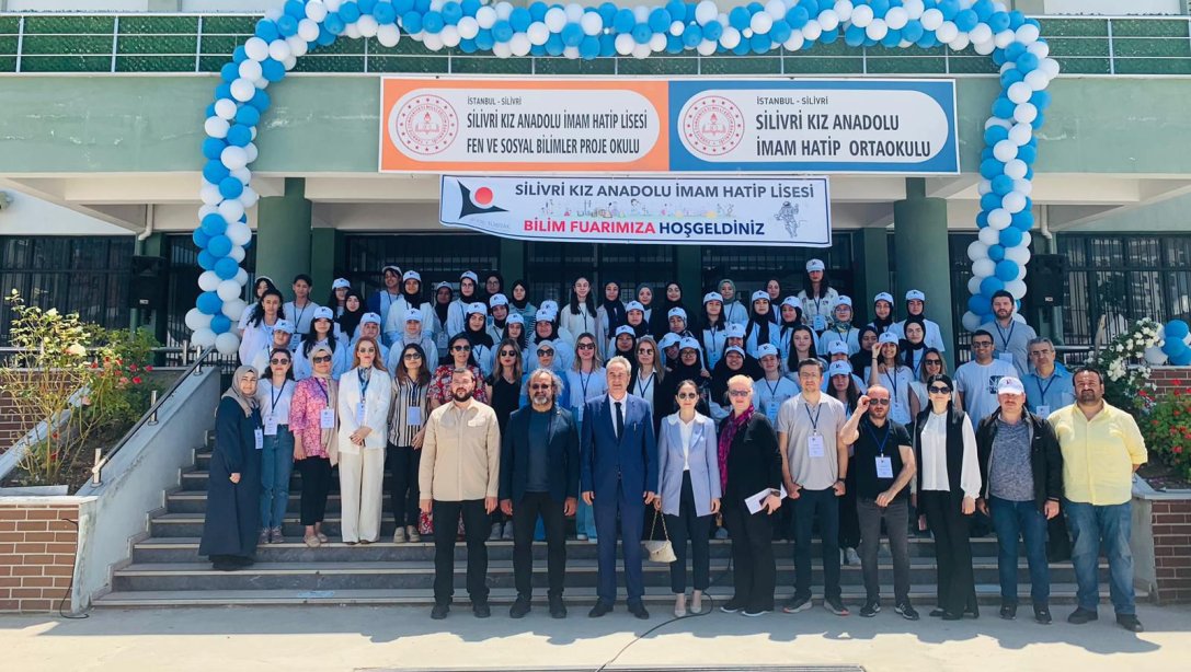 Şube Müdürümüz Ümit YILMAZ ,Silivri Kız Anadolu İmam Hatip Lisesi tarafından düzenlenen Tübitak 4006 Bilim Fuarı açılışına katılım sağladı.