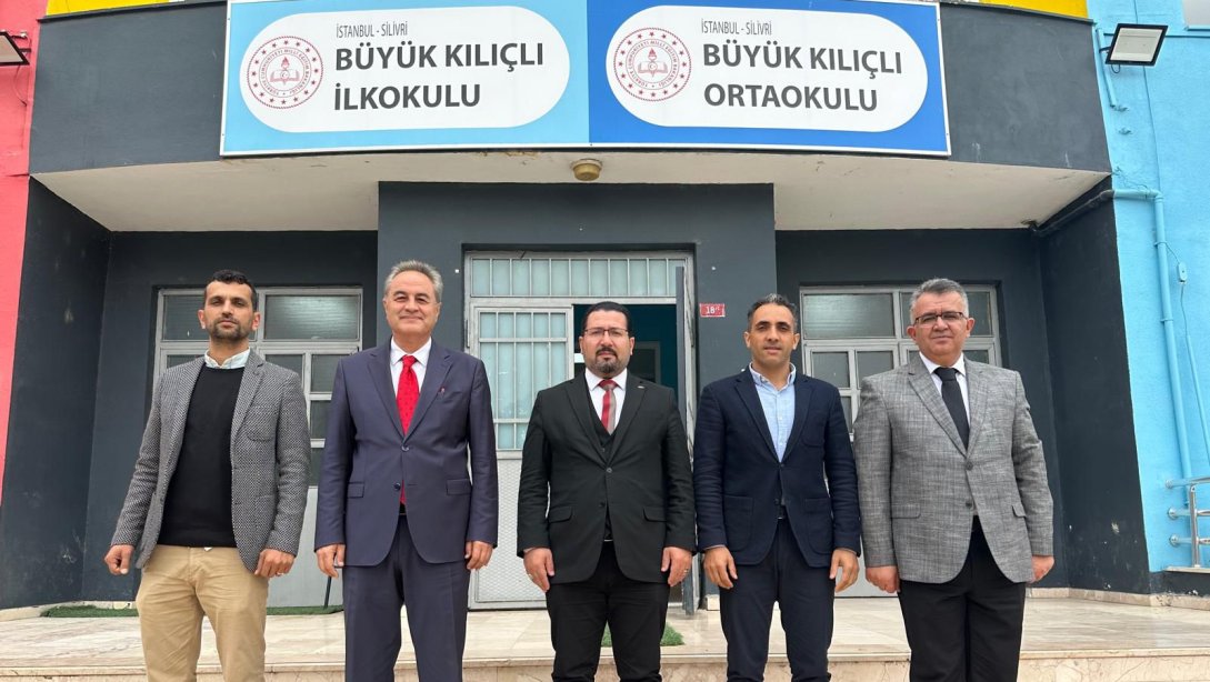 İlçe Millî Eğitim Müdürümüz İbrahim Hakkı Damat ,Büyük Kılıçlı İlk/Ortaokulu'nu  ziyaret ederek yeni eğitim öğretim yılında öğrencilerimize, öğretmenlerimize ve idarecilerimize başarılar diledi.